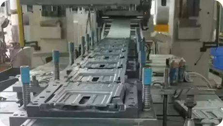 Pencetakan Cetakan Progresif