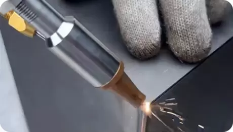 Pengelasan Laser