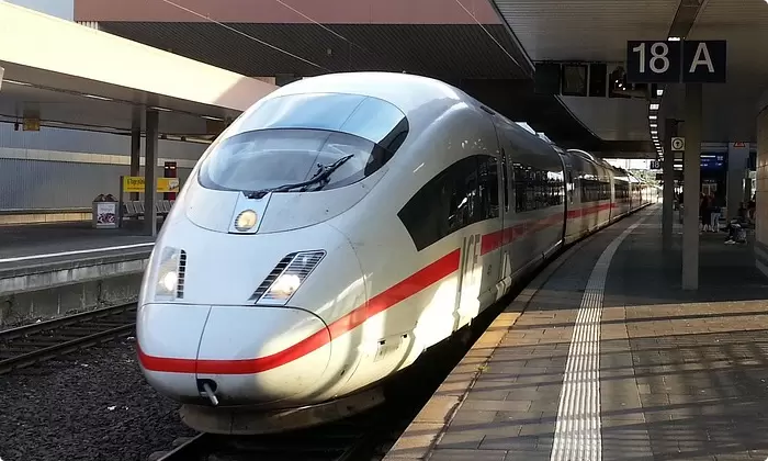 Transportasi kereta api