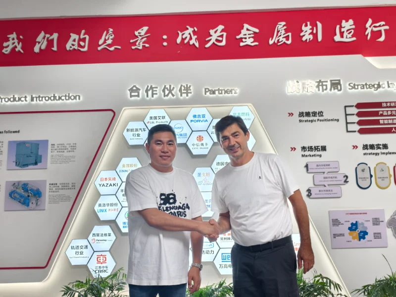 CEO TORRENT Group mengunjungi pabrik Hehua Machinery Technology di Tiongkok