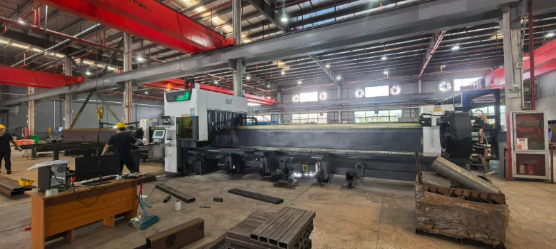 Fabrikasi rangka logam dan pengelasan untuk peralatan otomasi non-standar